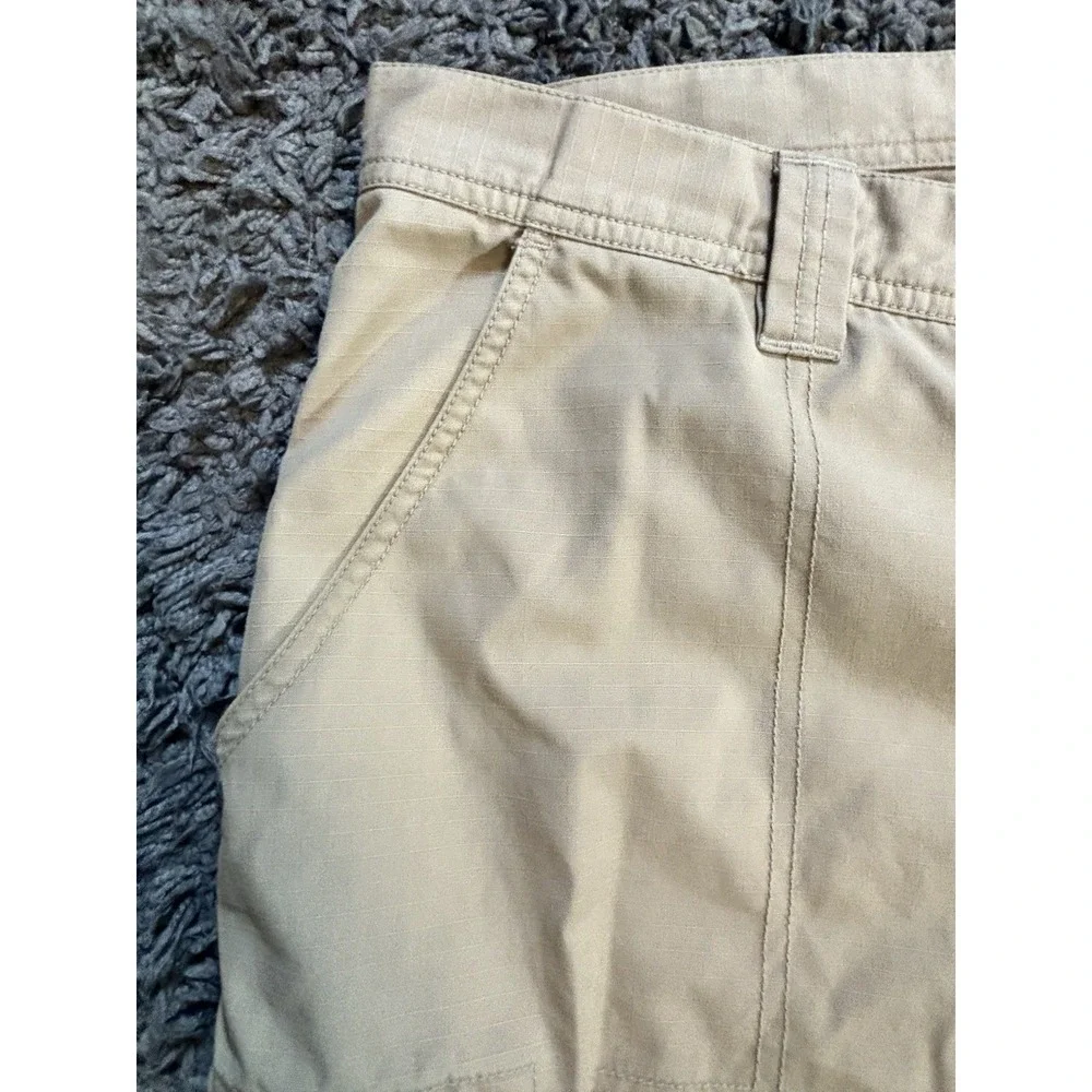 The North Face Cargo Shorts Khaki Tan  Hiking Utility Mens 40 Regular‎  (39x11